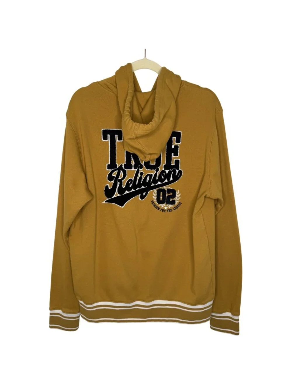 True Religion Gold Collegiate Pullover Hoodie, XL